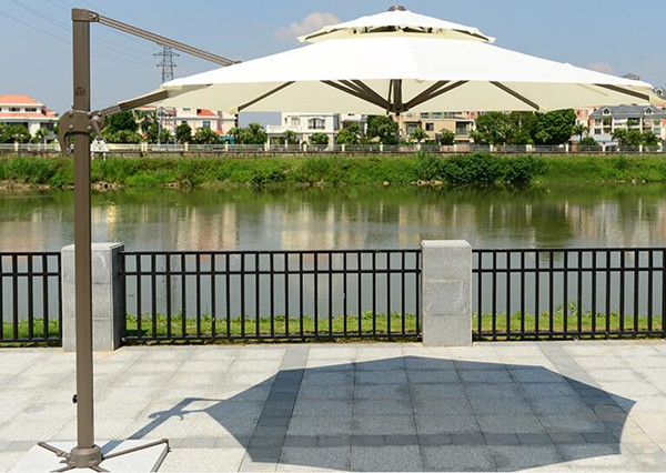 High quality alluminium cantilever umbrellas